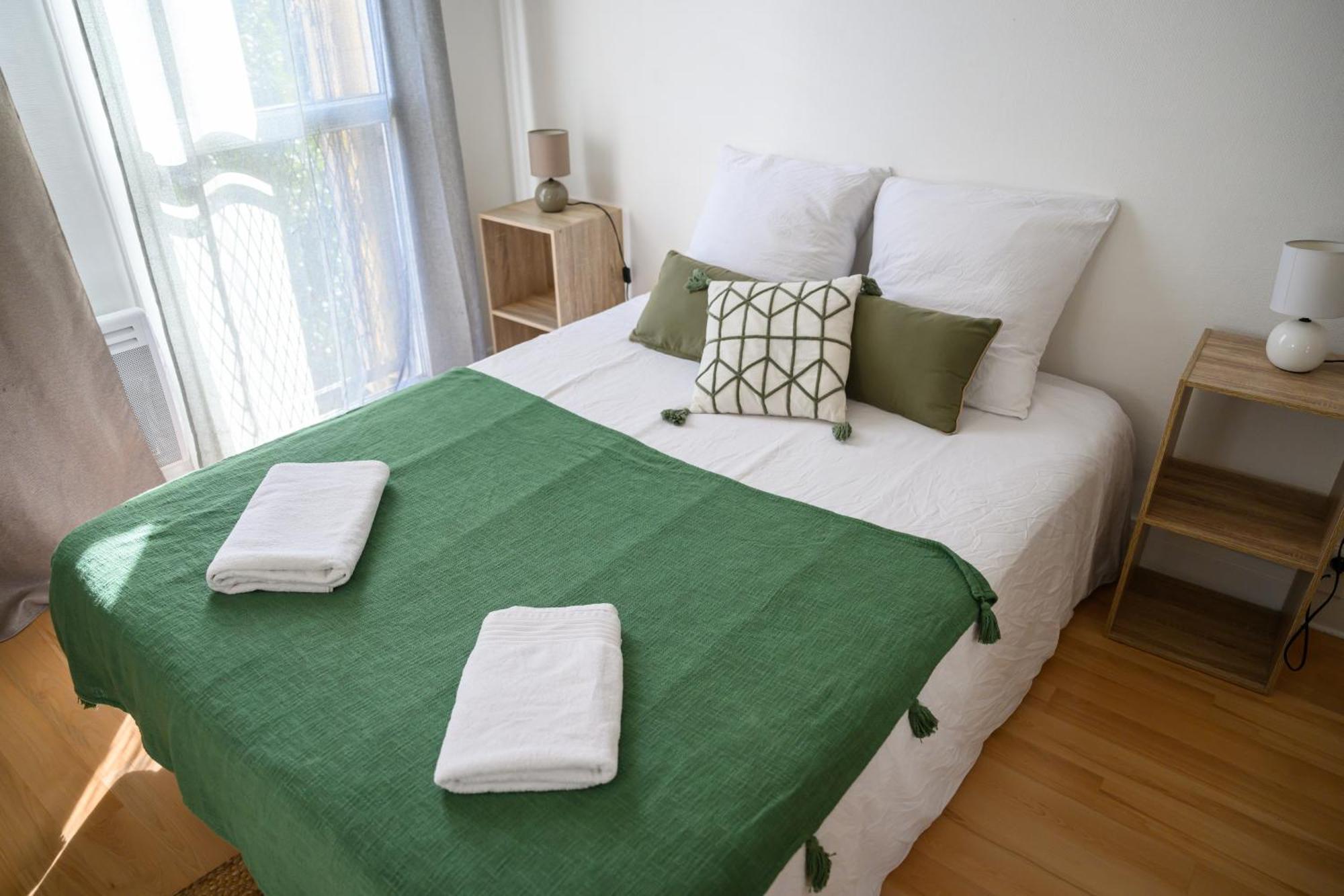 Grand Avec Balcon Hyper - Centre * Tarbes