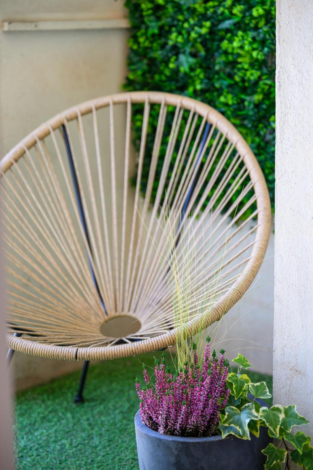 Grand Avec Balcon Hyper - Centre Appartement *